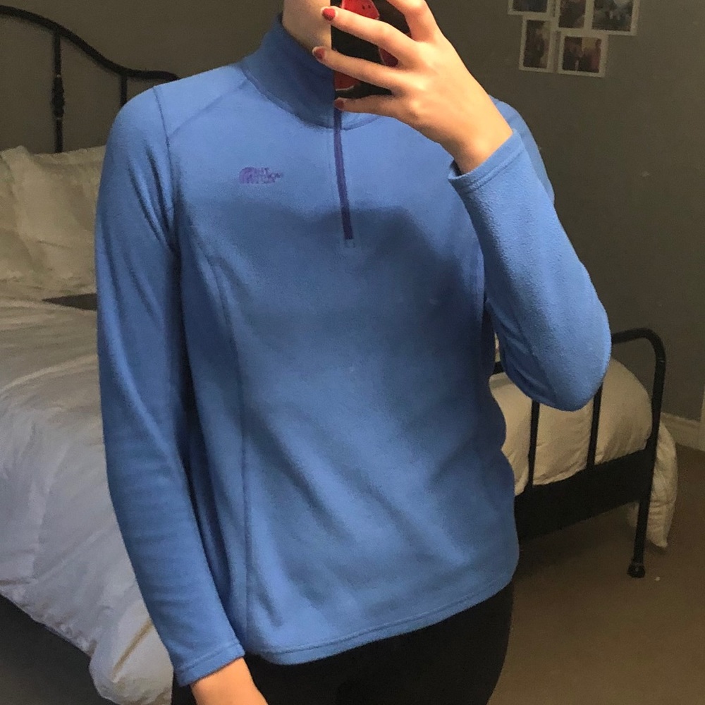 The North Face Women's Light Blue Quarter-Zip Fleece Pullover